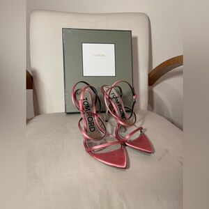 AUTHENTIC Tom Ford Heels